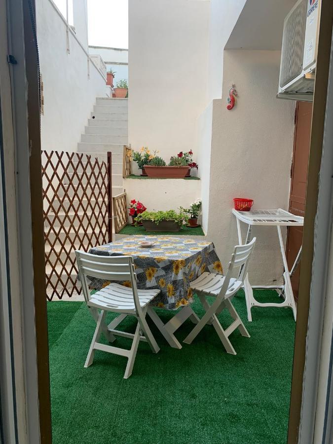 Casa Di Nonna Checca Bed and Breakfast Santa Maria di Leuca Exteriör bild