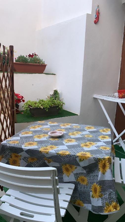 Casa Di Nonna Checca Bed and Breakfast Santa Maria di Leuca Exteriör bild