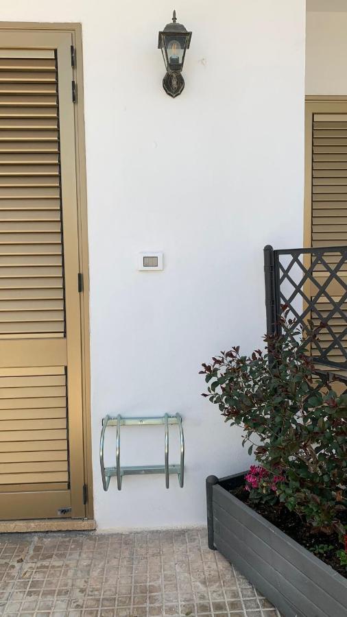 Casa Di Nonna Checca Bed and Breakfast Santa Maria di Leuca Exteriör bild